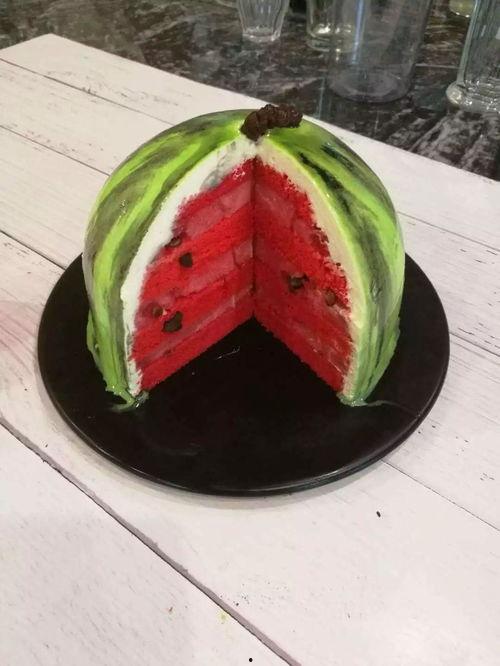 最火的吃瓜的视频是什么,全网热议！最新吃瓜视频揭秘惊人内幕